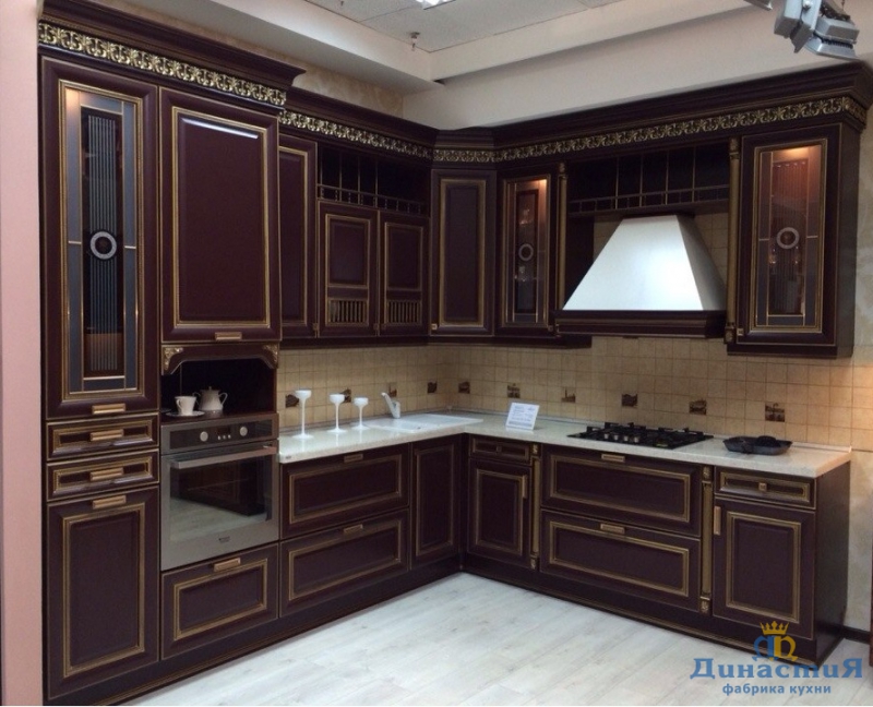 кухня в стиле классика